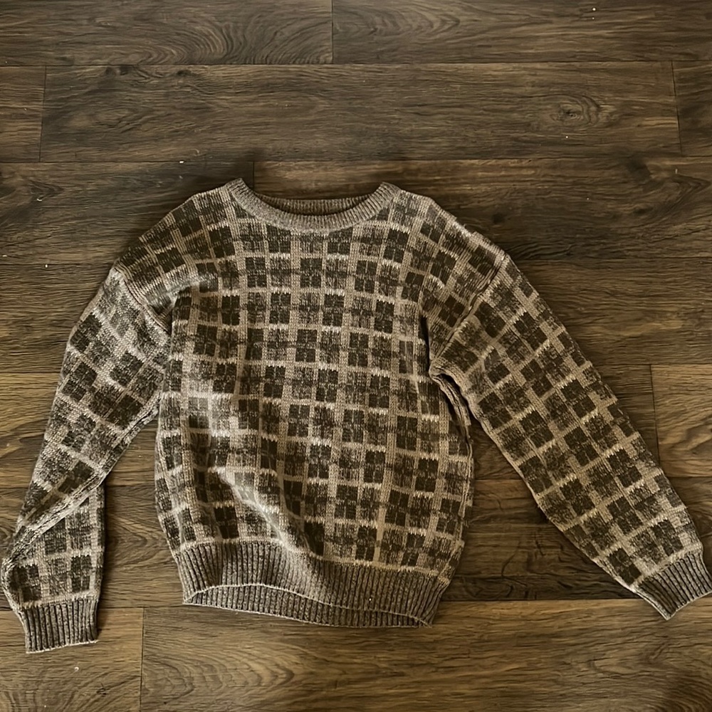 Over sized sweater - thrifted - in good shape